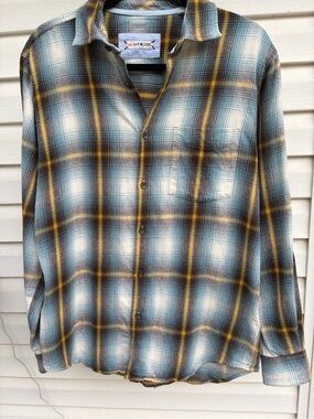 32 Bar Blues Men’s Medium Plaid Flannel Shirt Blue Mustard Button Down